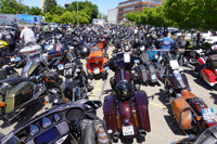 Über 400 Mopeds am Start